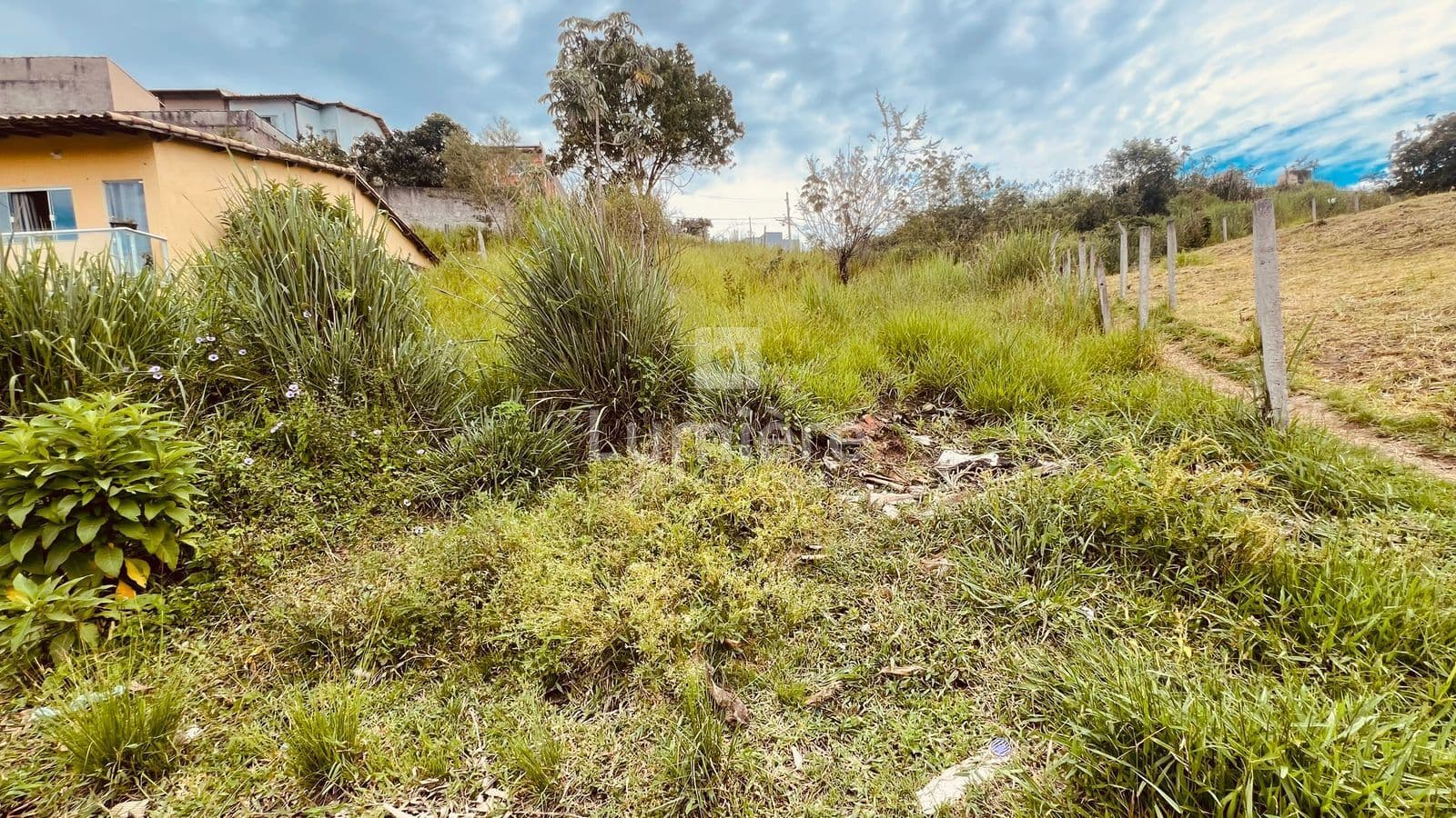 Lote 430 m² no Condado do Ipê, Roma, Volta Redonda - RJ