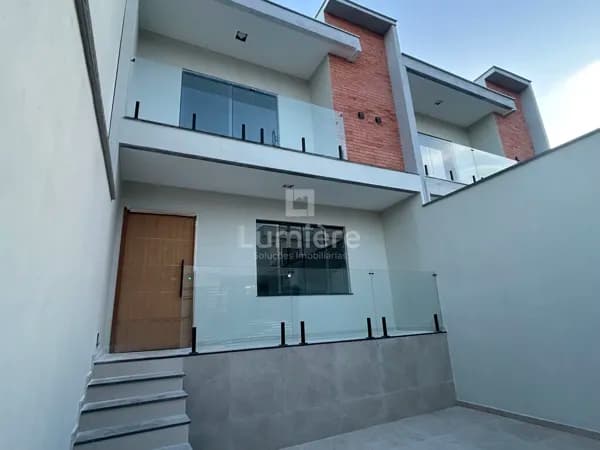 Casa Duplex 4 Quartos sendo 1 Suíte no Alvorada, Belvedere, Volta Redonda - RJ