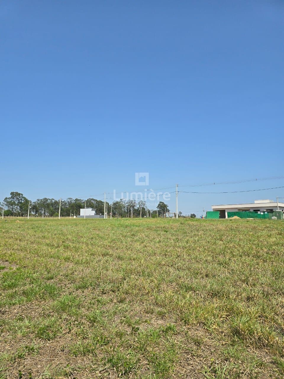 Terreno 330m² em Condomínio Vila Vitória - Porto Real - RJ