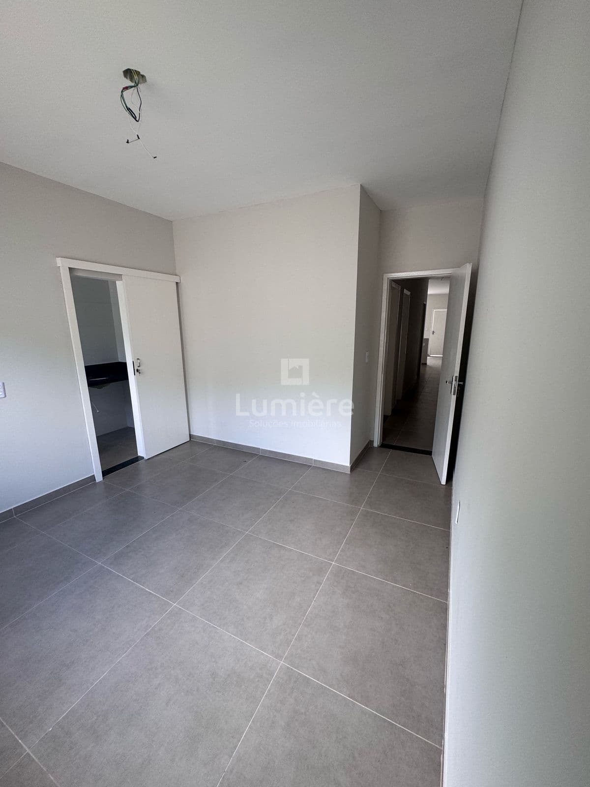 Casa 2 Quartos no Loteamento Santa Júlia – Colônia Santo Antônio, Barra Mansa/RJ