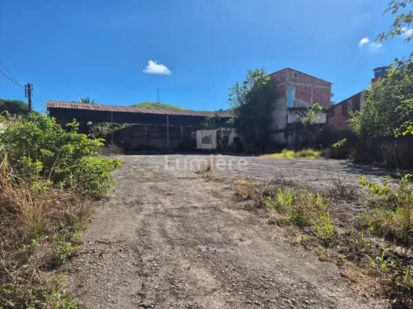 Terreno 2.000 m² no Retiro, Volta Redonda - RJ