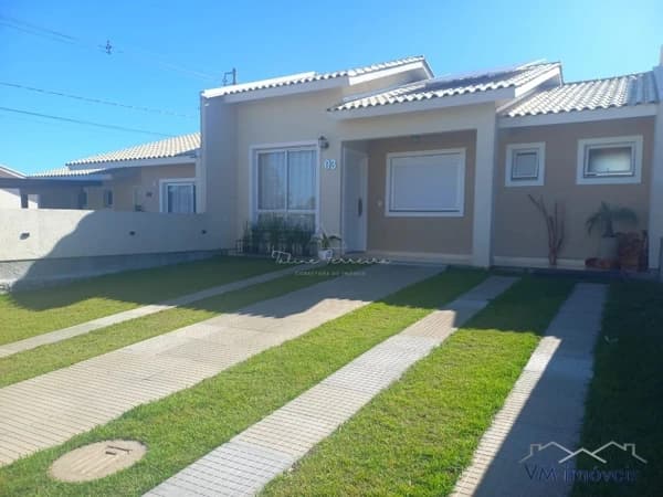 Casa Mobiliada com placas solar Condominio Villagio Blu
