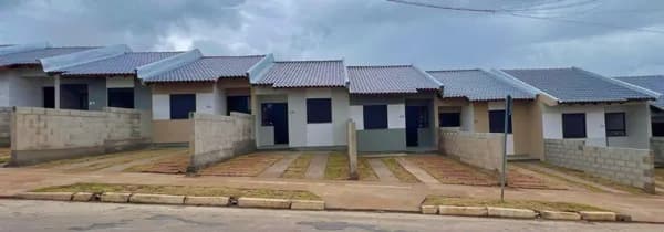 Casa a venda no Bairro Nossa Chácara Gavatai