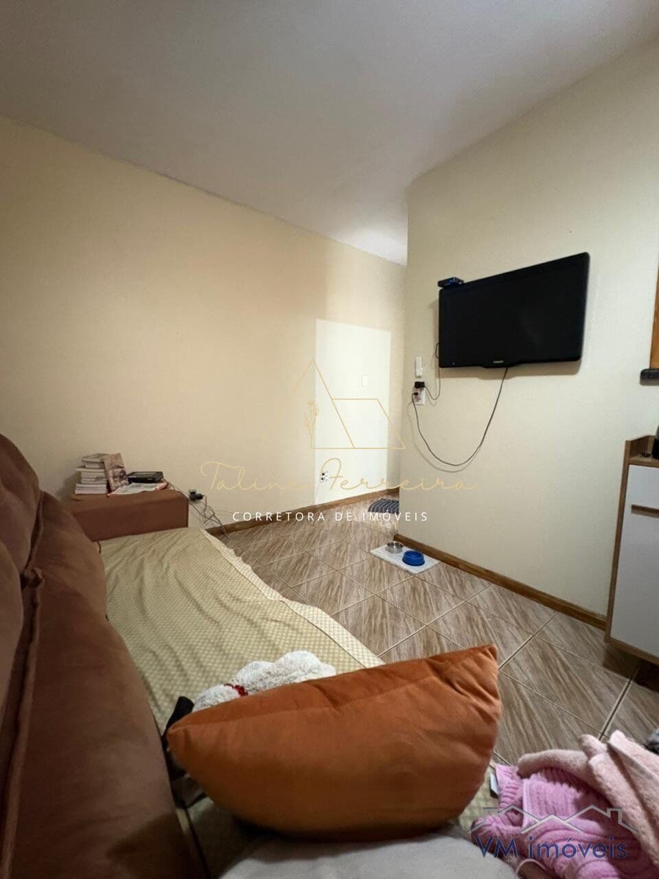 Apartamento térreo reformado à venda em Cachoeirinha – Centro
