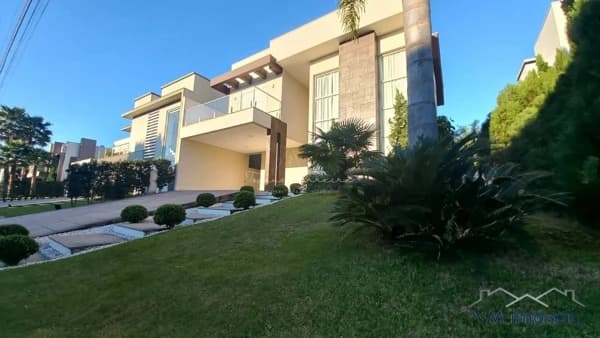 Sobrado Alto Padrão no Condomínio Firenze