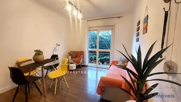 Amplo apartamento bairro central, 2 dormitórios Cachoeirinha RS