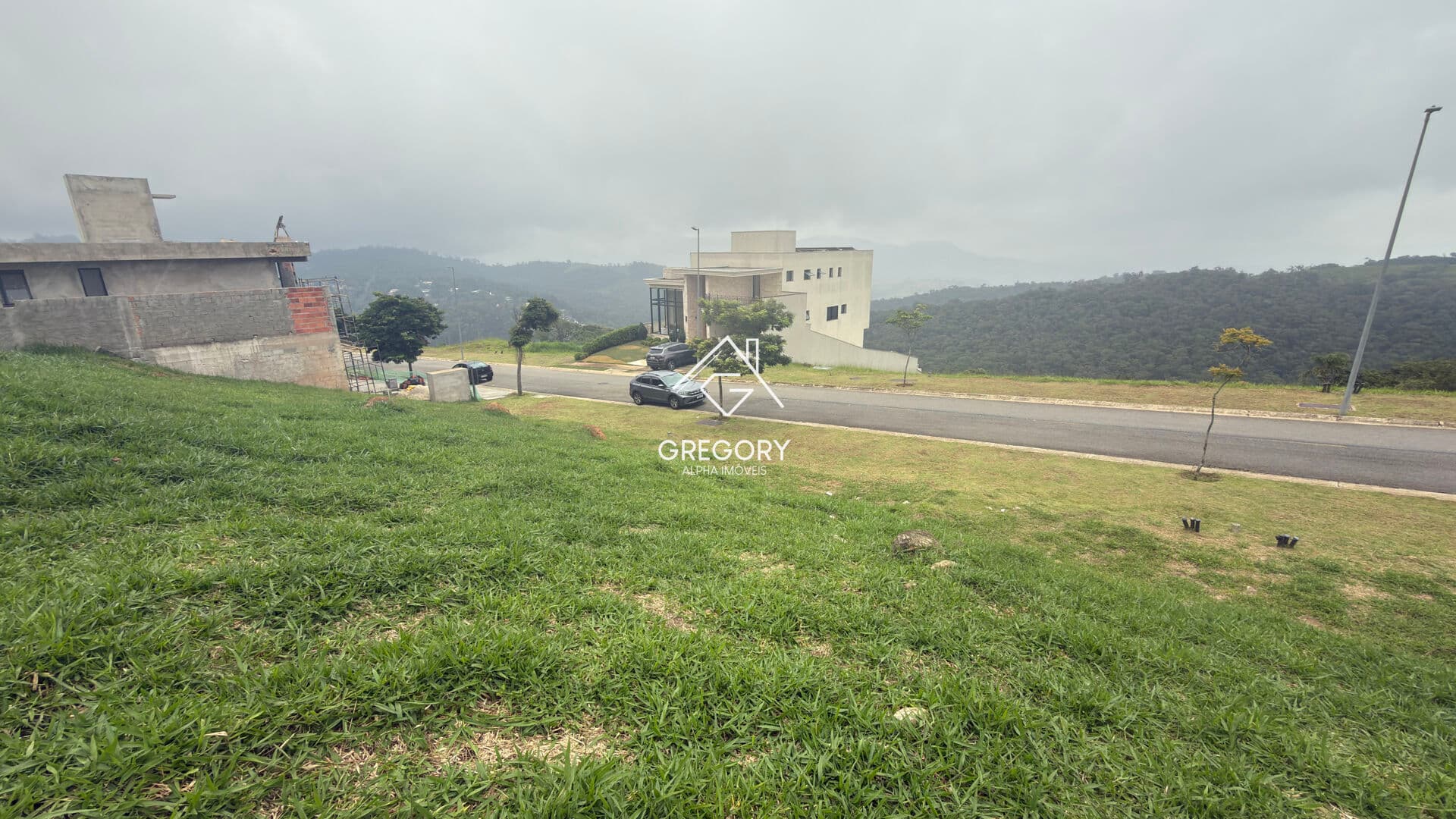 TERRENO NO CONDOMINIO ALTAVIS ALDEIA