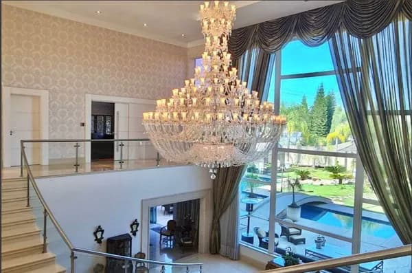 Casa Alto Padrão para Venda em Tamboré Santana de Parnaíba-SP