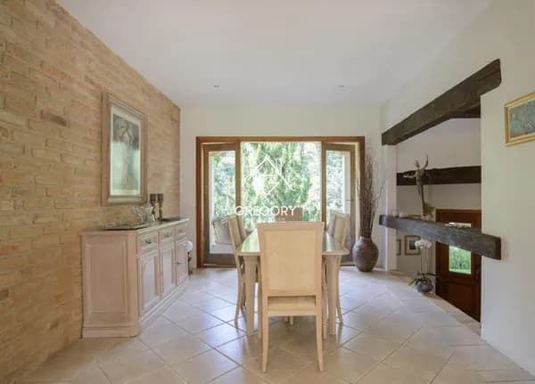 Casa Fantástica estilo toscano ALPHAVILLE RESIDENCIAL 4