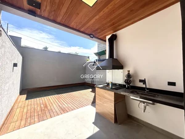 Linda casa com piscina no Condomínio NOVA JAGUARI - VILLAS DO JAGUARI