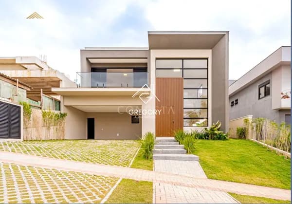 Belíssima casa com acabamento excelente no Itahye