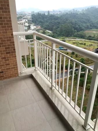 Lindo apartamento no Condomínio Hit Alphaville com planejado