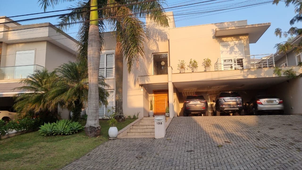 Casa em Condomínio para Venda em Alphaville Santana de Parnaíba-SP