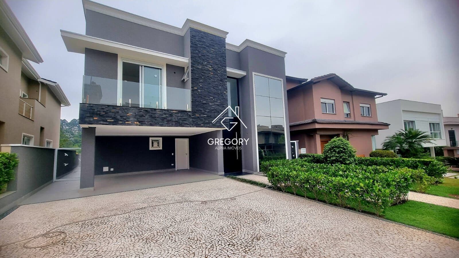 CASA DE LUXO À VENDA – TAMBORÉ 11 | ALPHAVILLE