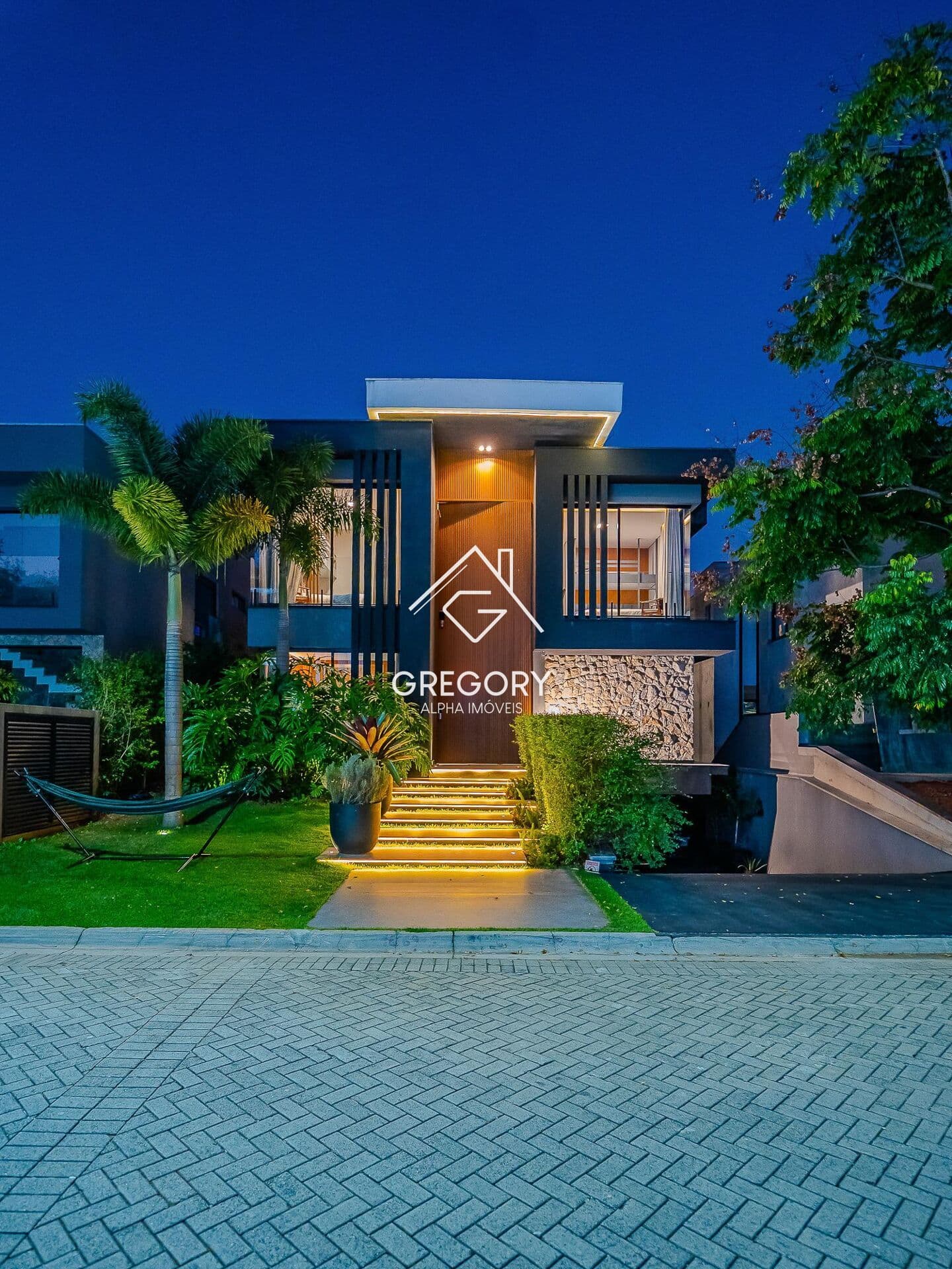 CASA DE LUXO À VENDA – TAMBORÉ 11 | ALPHAVILLE