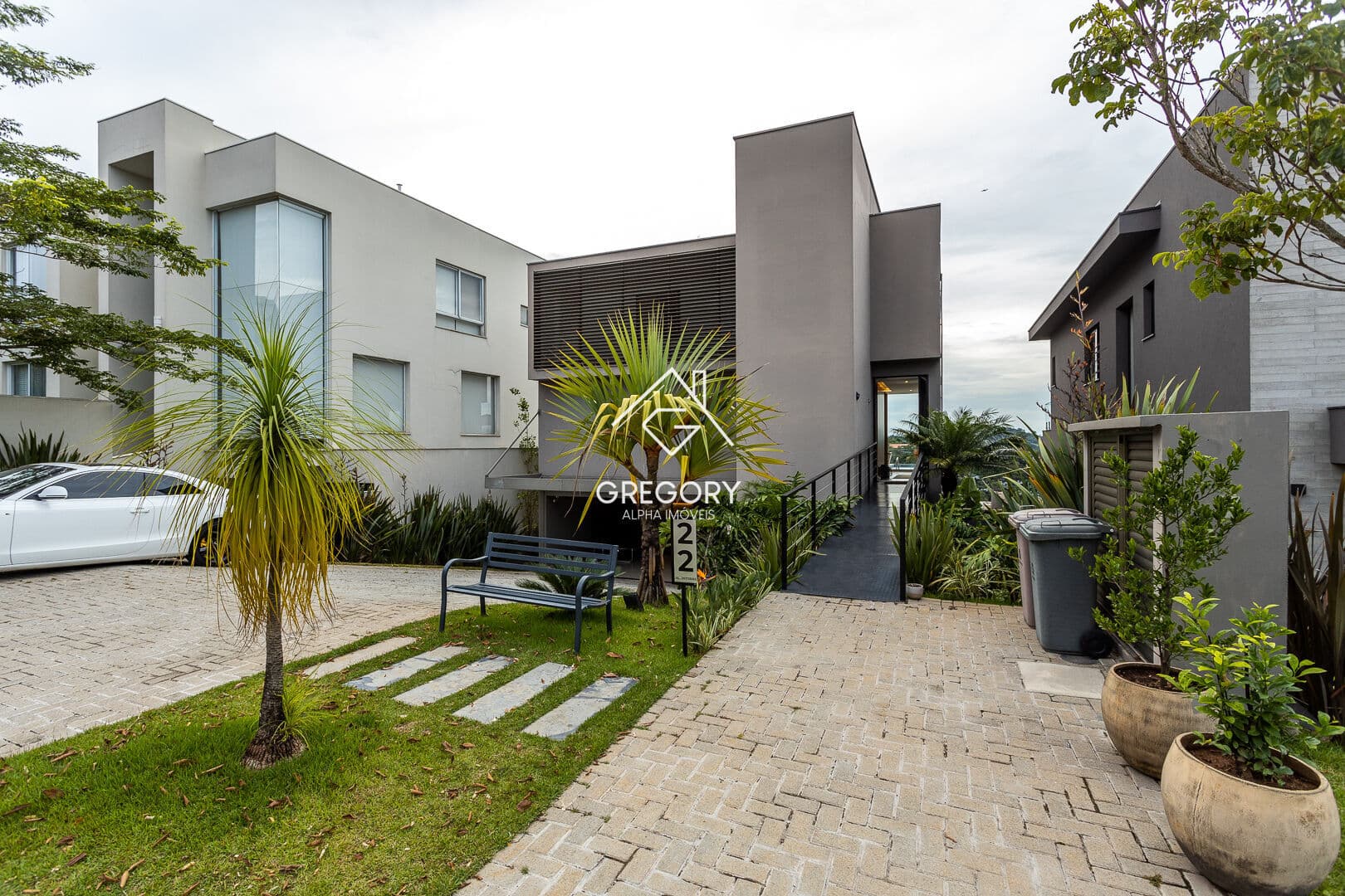 Linda casa