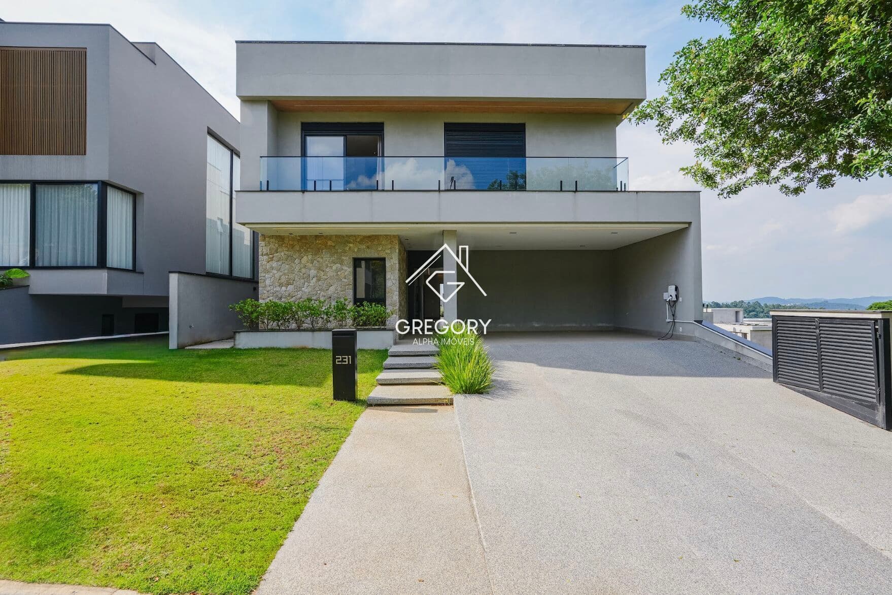 CASA MODERNA E COMPLETA - Residencial Gênesis II
