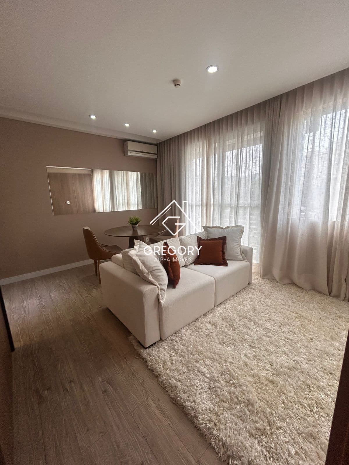 APARTAMENTO À VENDA NO LINK STUDIOS E OFFICES — COMPACTO, MODERNO E COMPLETO