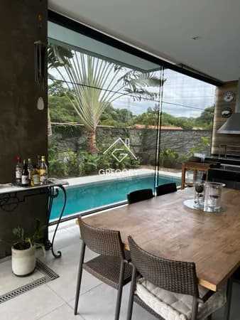 CASA À VENDA EM ALPHAVILLE – RESIDENCIAL 12