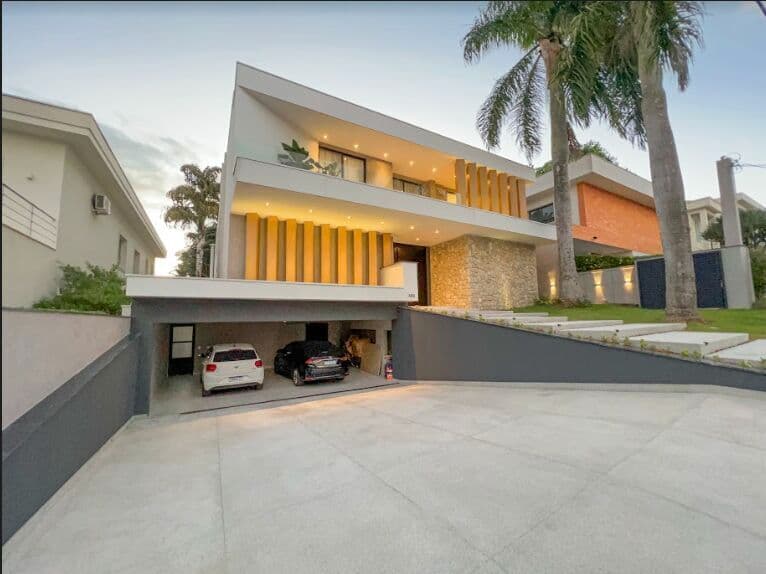Casa em Alphaville Alto padrão MOBILIADA