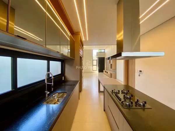 Casa em Passos - Parque Residencial Eldorado