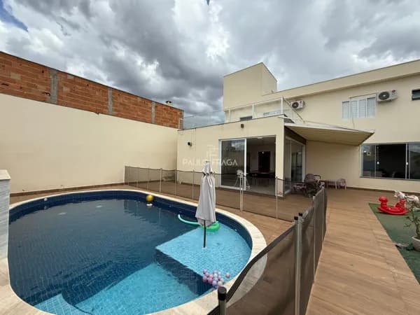 Casa em Passos - Mirante do Vale