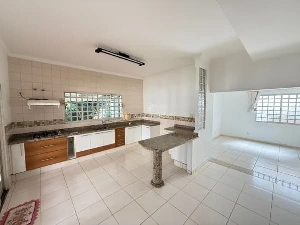 Casa em Passos - Muarama