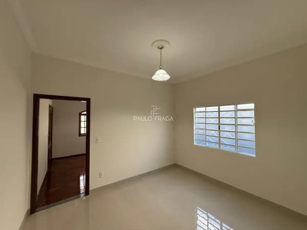 Casa em Passos - Parque Estação