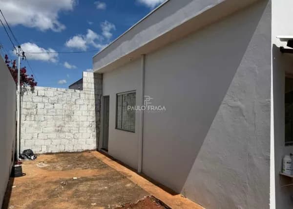 Casa em Passos - Jardim Florença
