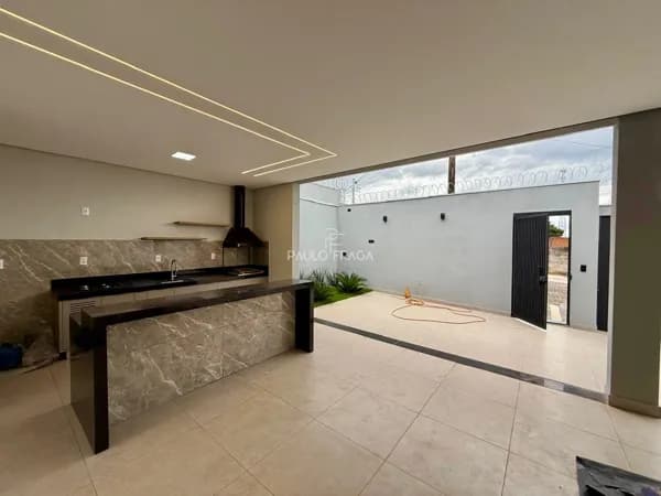 Casa em Passos - Parque Residencial Eldorado