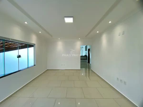 Casa em Passos - Jardim Polivalente