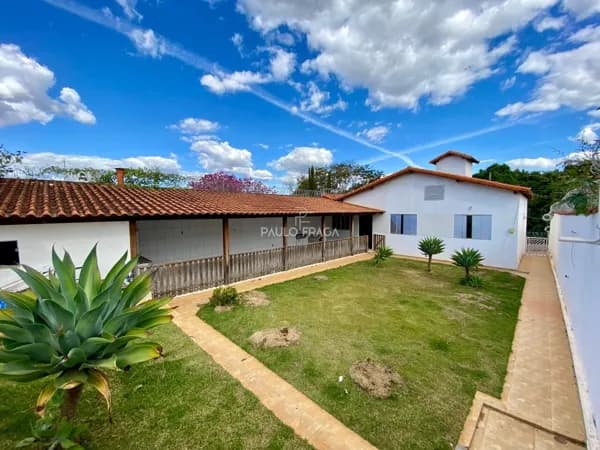 Casa em Passos - Parque Residencial Eldorado