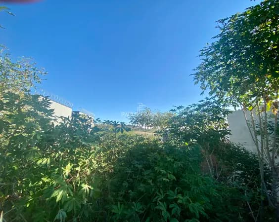 Lote/Terreno em Passos - Jardim Canada