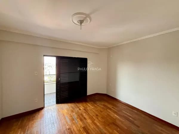 Apartamento em Passos - Santa Casa