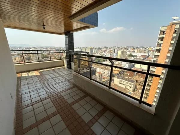 Apartamento em Passos - Centro