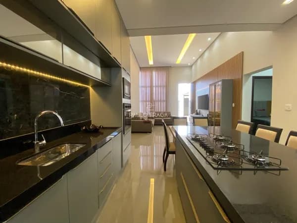 Casa em Passos - Vila Rica