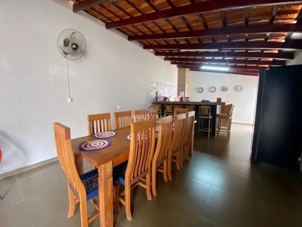 Casa em Passos - Santa Luzia