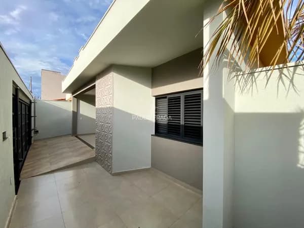 Casa em Passos - Vila Rica