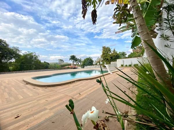 Fazenda/Sítios/Chácaras em Passos - Condominio Luciana