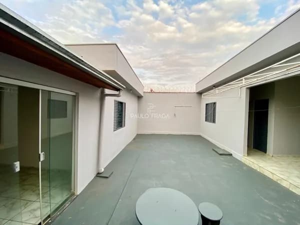 Casa em Passos - Serra Verde