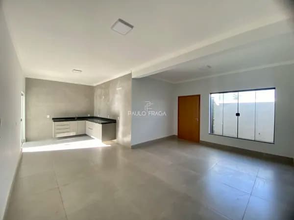 Casa em Passos - Parque das Aroeiras