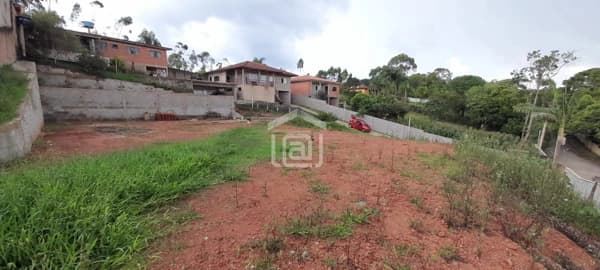 Chácara à venda no bairro Morada Dos Pássaros (Rural) em Poços de Caldas/MG