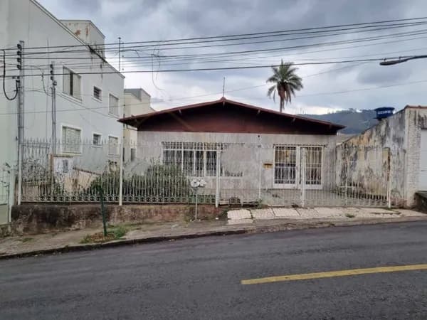 Casa Térrea na àrea Central
