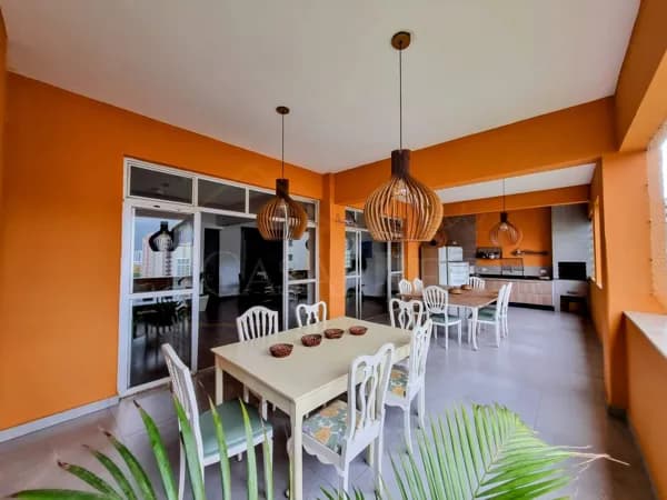 Apartamento Alto Padrão no Centro