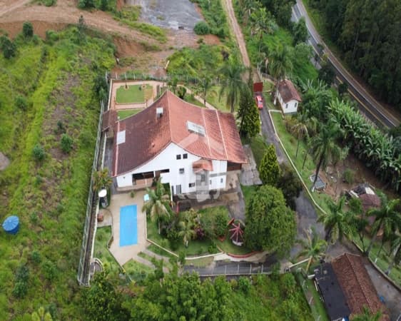 Chácara à venda no bairro Morada dos Pássaros em Poços de Caldas/MG
