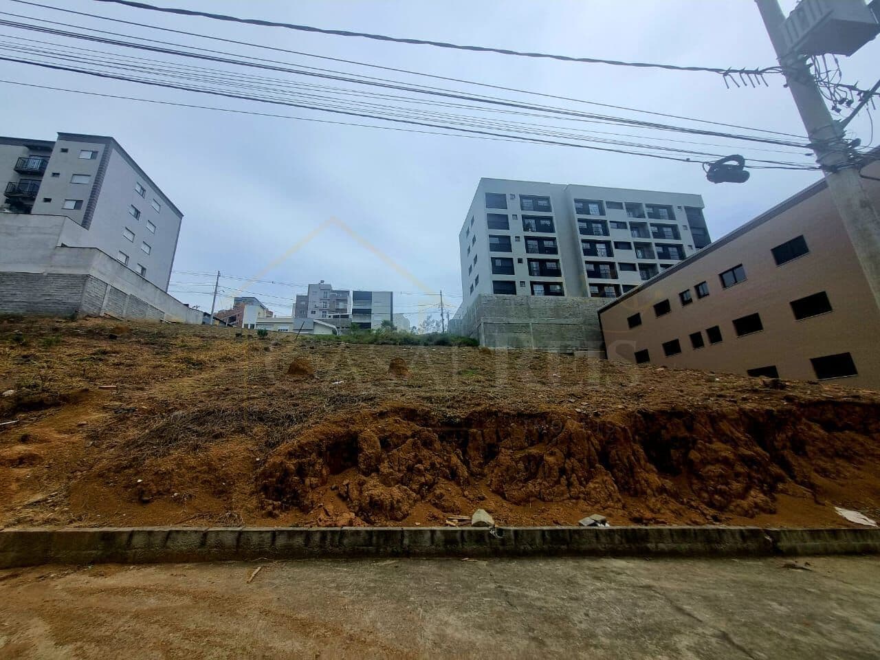 Terreno na Zona Leste