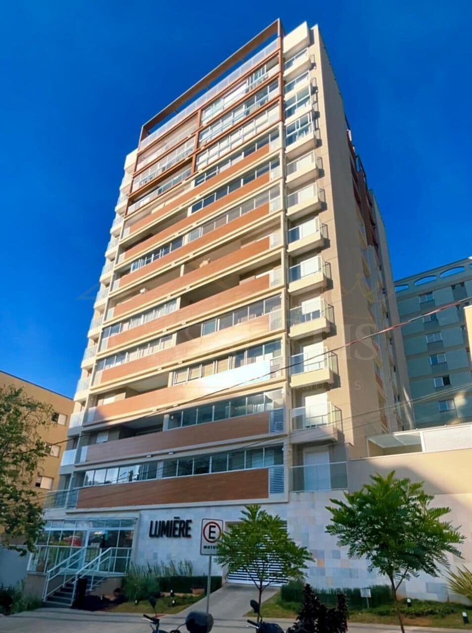 Apartamento Seminovo no Centro