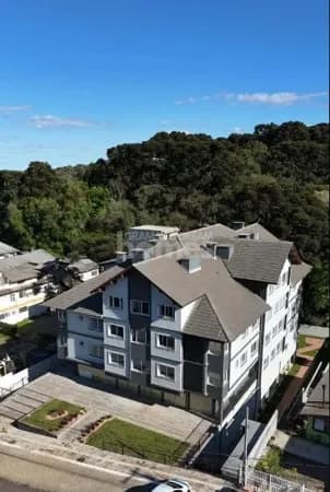 Apartamento com 2 dormitorios em Gramado
