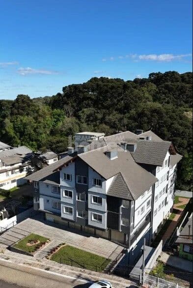 Apartamento com 2 dormitorios em Gramado