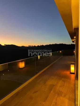 Apartamento de Alto Padrão com 3 suítes no Laken em Gramado